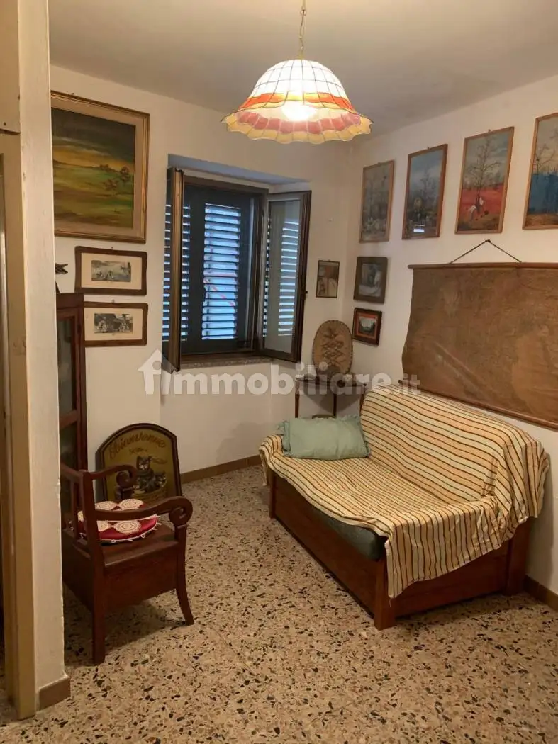 Quadrilocale via  Muroni 2, Chiaramonti - foto 3