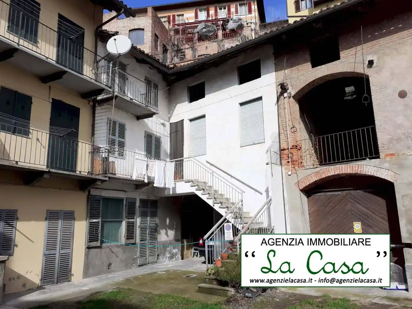 Casa indipendente in vendita a Castelnuovo Don Bosco