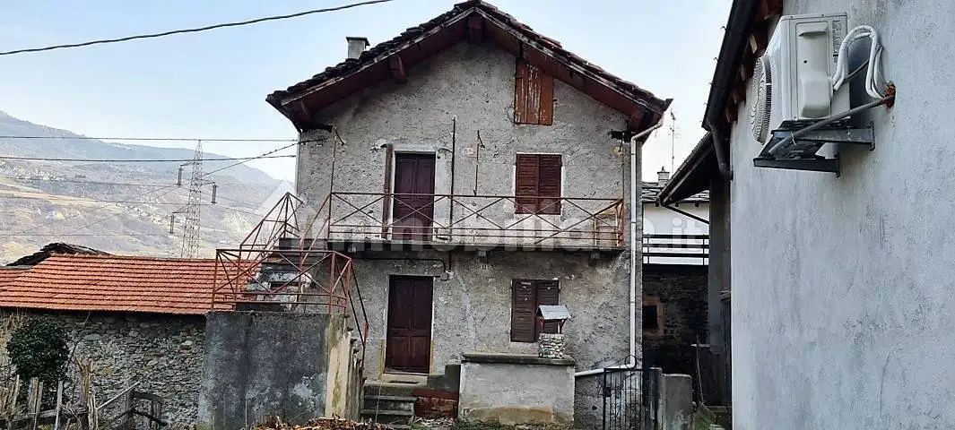 Casa indipendente in vendita a Chambave