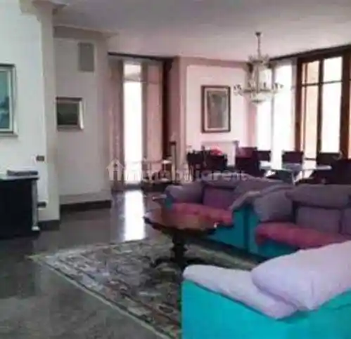 Villa in vendita a Reggio Emilia