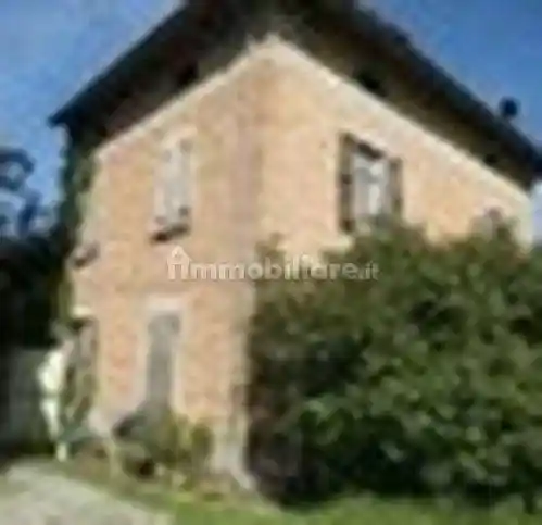 Rustico - Casale in vendita a Reggio Emilia