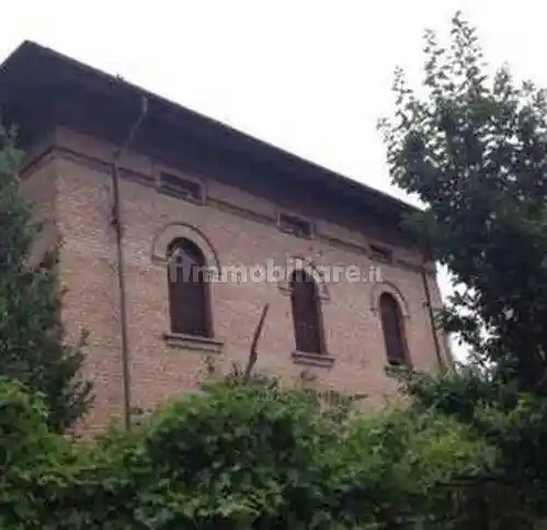 Villa in vendita a Reggio Emilia