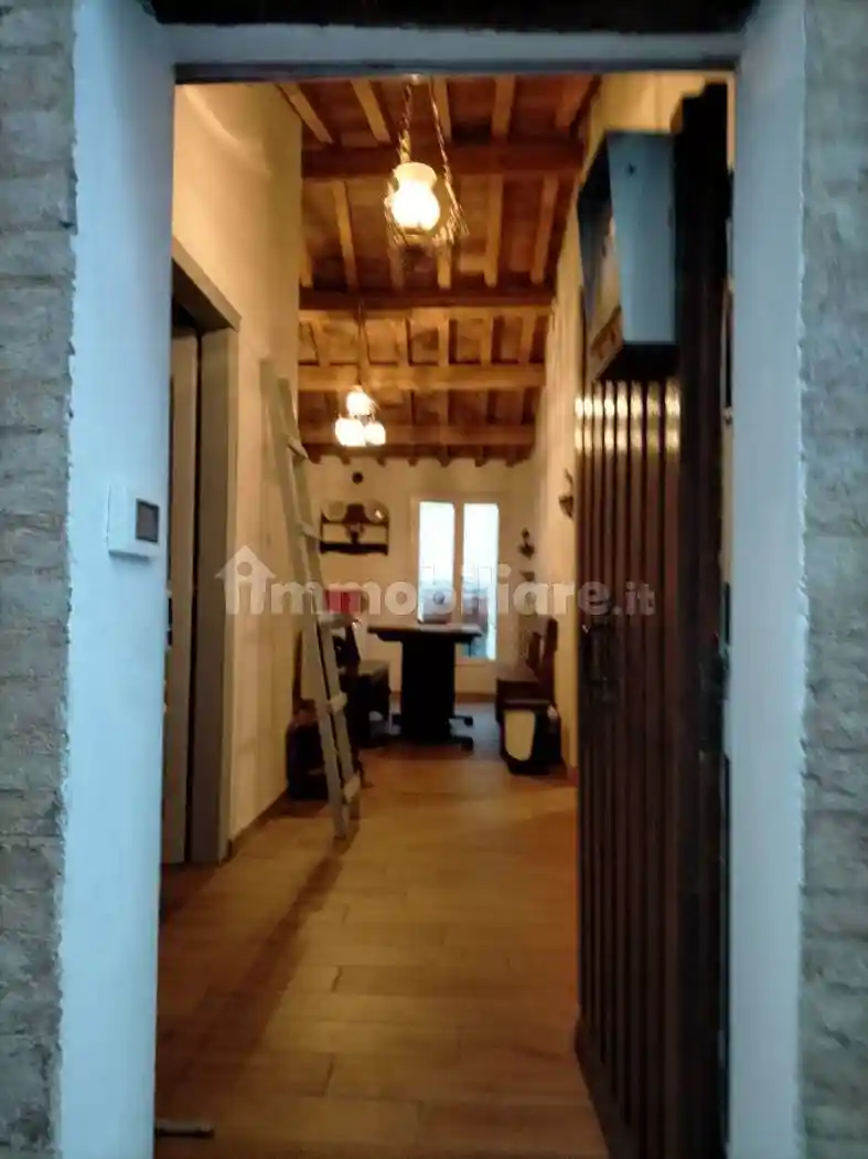 Trilocale Spiazzi San Nicolò 31, Centro, Fabriano - foto 2