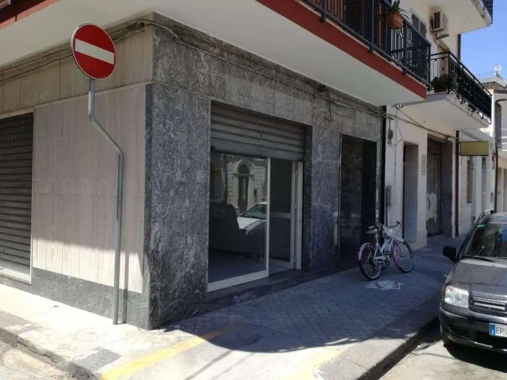 Appartamento in affitto a Floridia