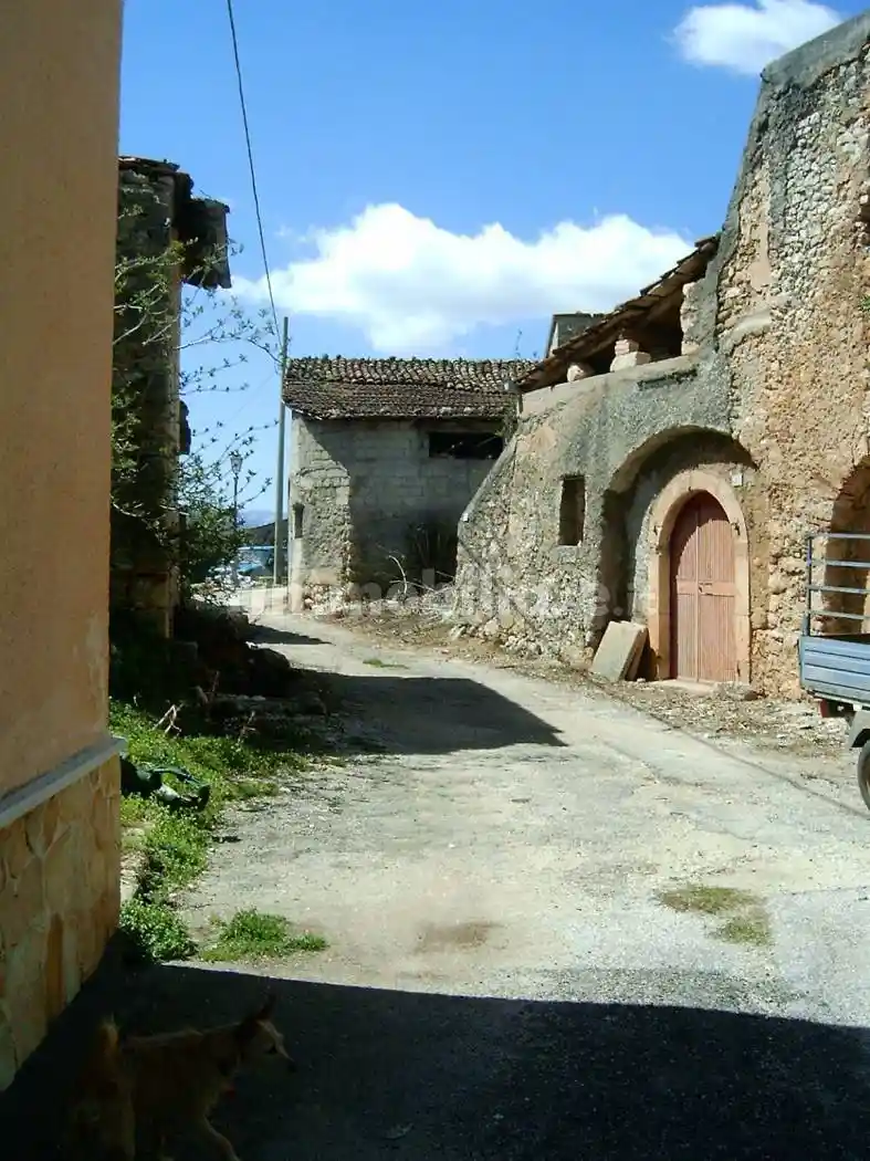 Terratetto unifamiliare via Anini, Massa D'Albe Corona, Massa d'Albe - foto 2