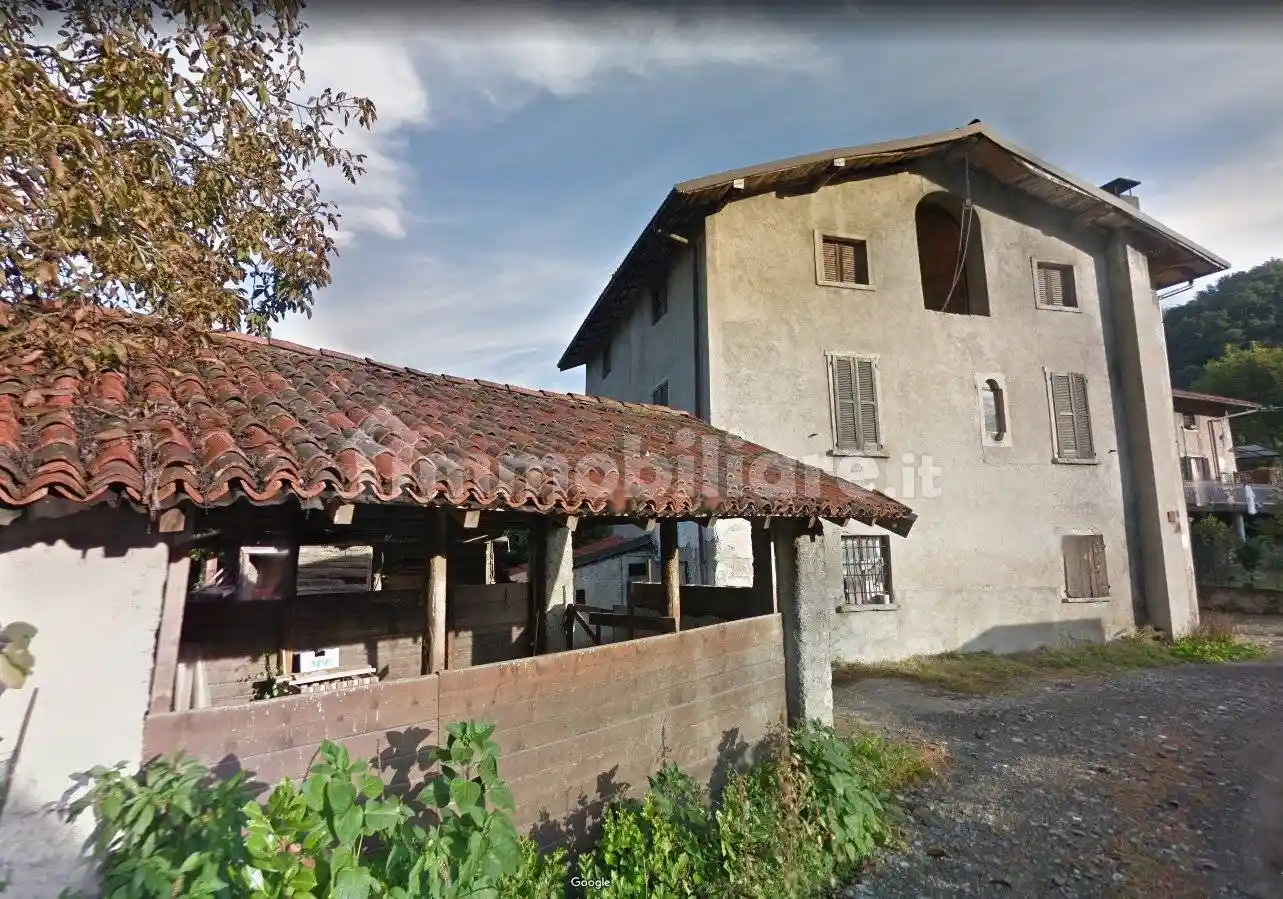 Rustico - Casale in vendita a Cisano Bergamasco