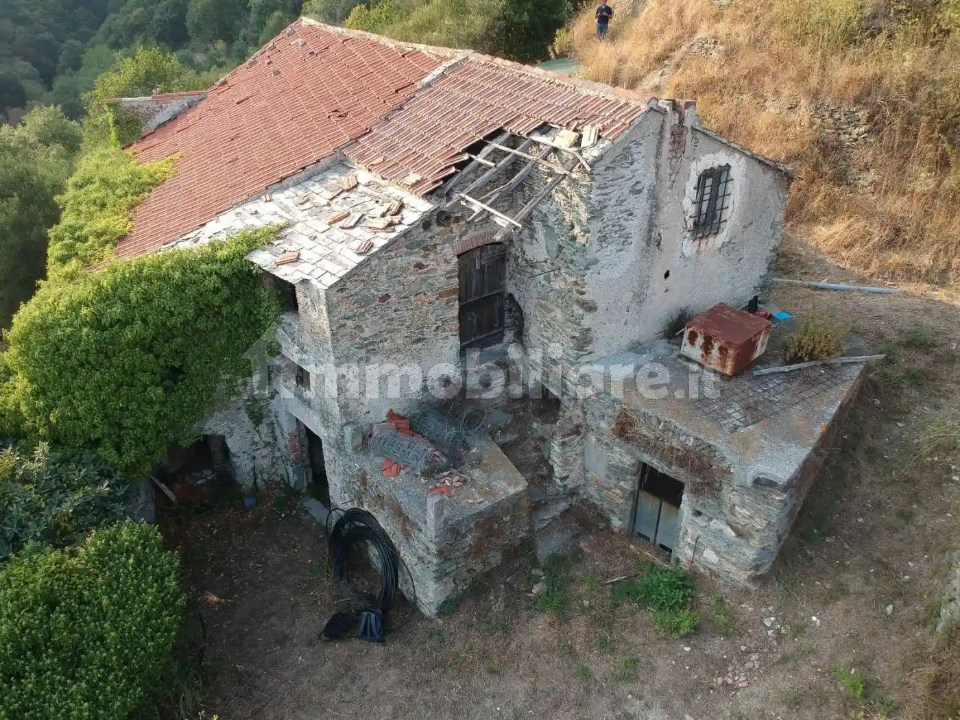 Rustico - Casale in vendita a Vado Ligure