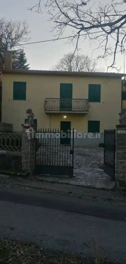 Casa indipendente in vendita a San Venanzo