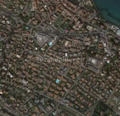 Appartamento in vendita a Desenzano del Garda