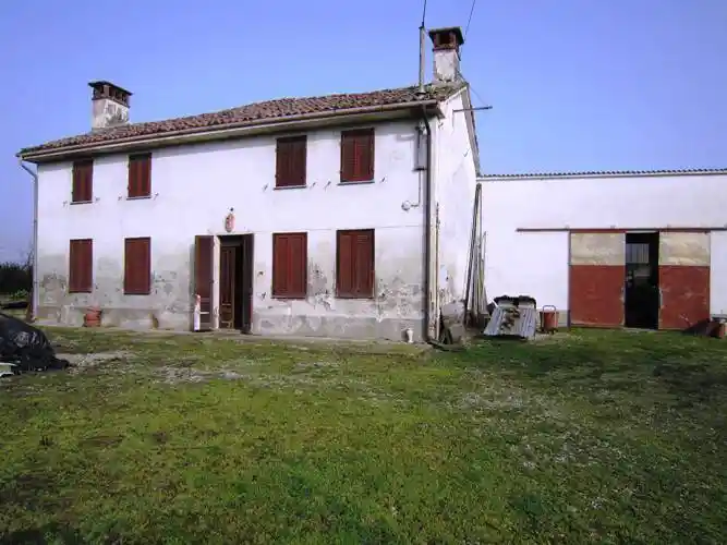 Rustico - Casale in vendita a Mortara