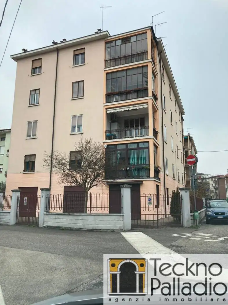 Appartamento in affitto a Vicenza