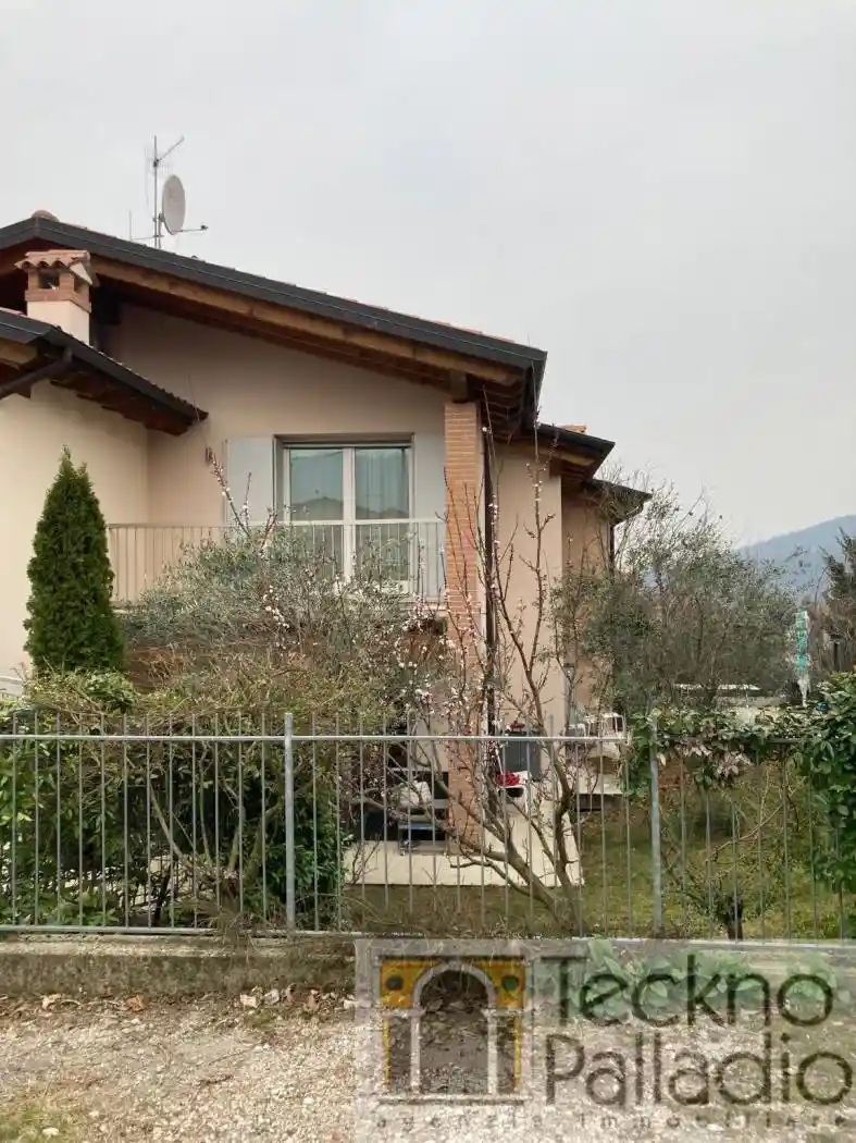 Villa in vendita a Isola Vicentina