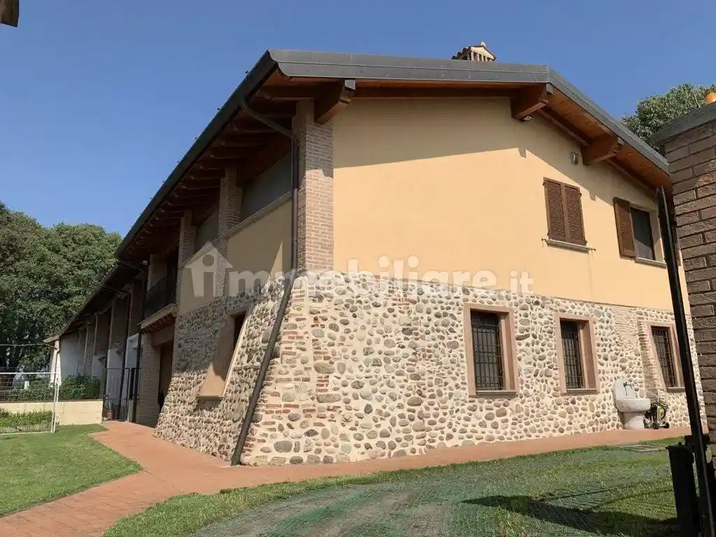 Villa in vendita a Cologne