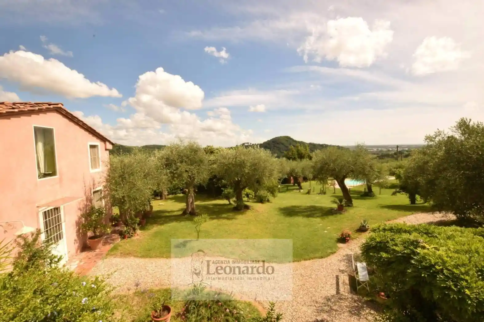 Villa in vendita a Massarosa