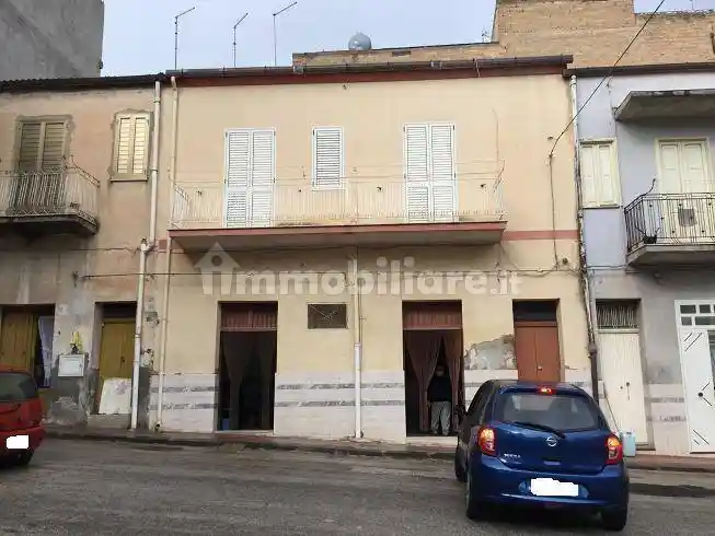 Palazzo - Edificio in vendita a Licata