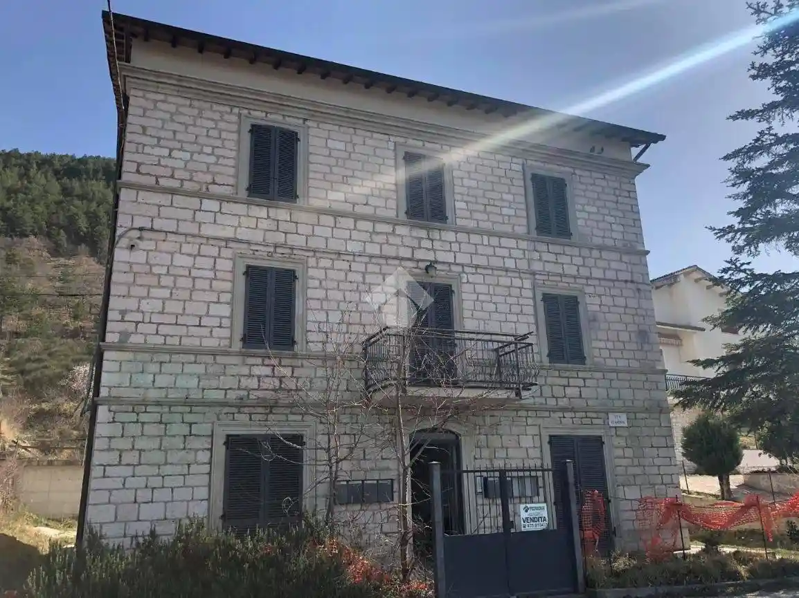 Terratetto unifamiliare Villa Col de Canali, Villa Col Dei Canali, Costacciaro - foto 2