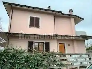 Villa in vendita a Sarzana