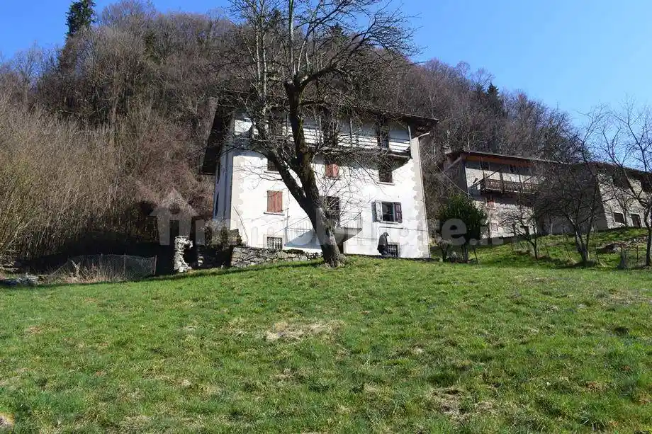 Rustico - Casale in vendita a San Giovanni Bianco