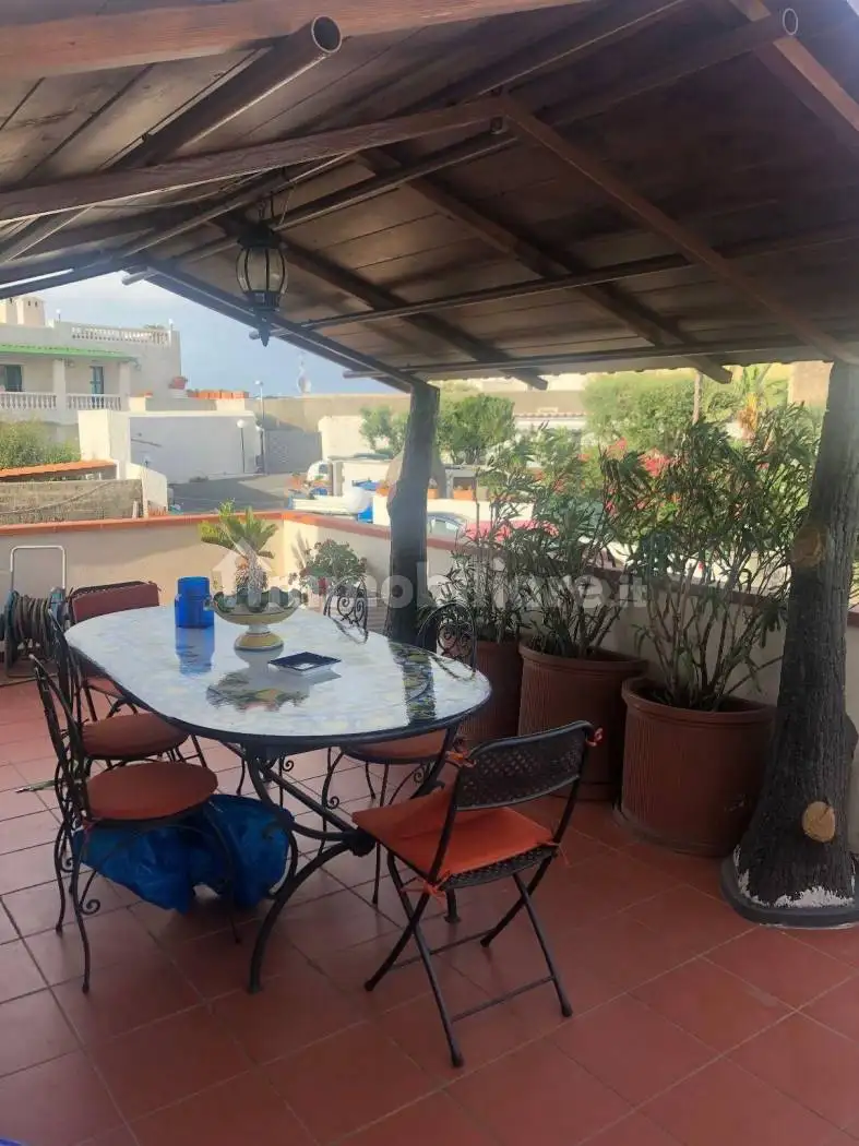 Appartamento in vendita a Forio