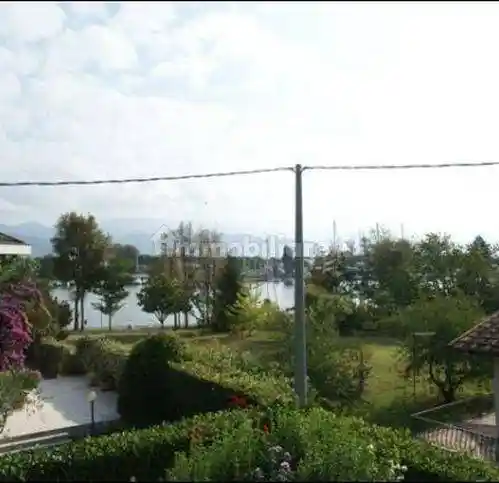 Villa in vendita a Ameglia