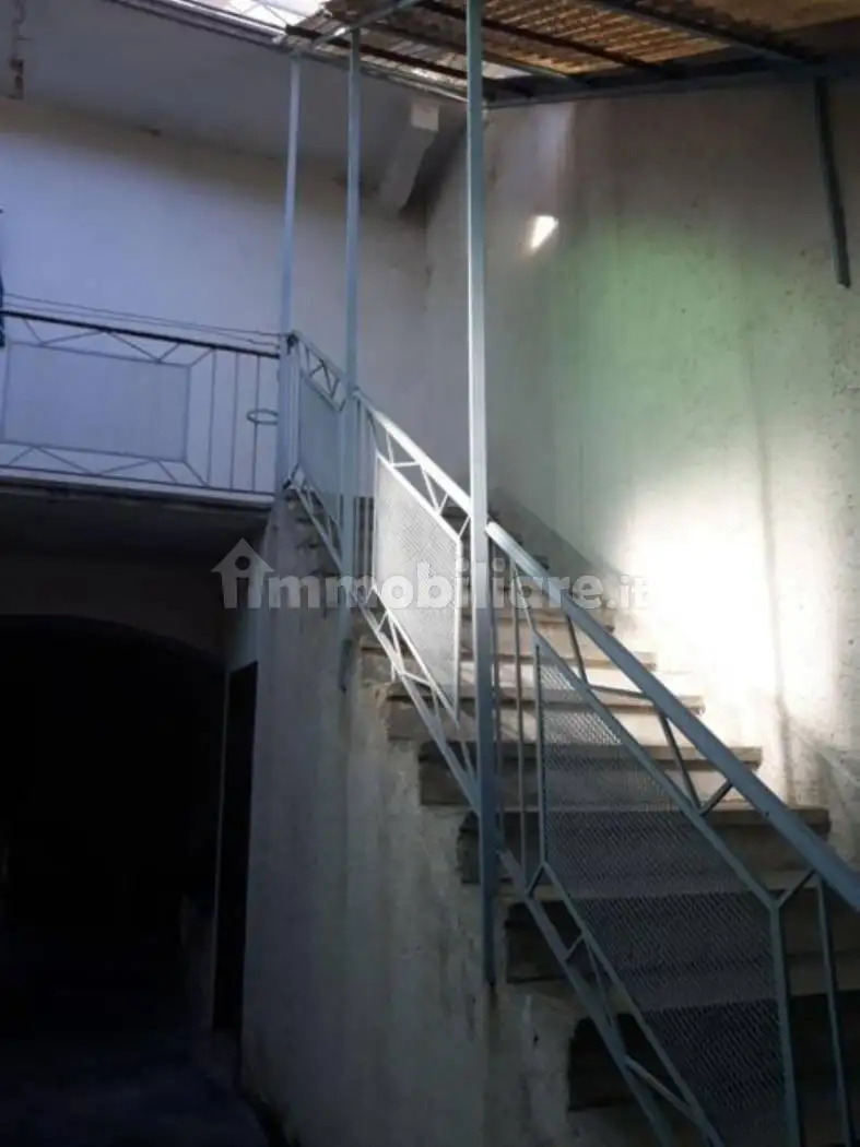 Terratetto plurifamiliare via cavour, Centro, Ameno - foto 3