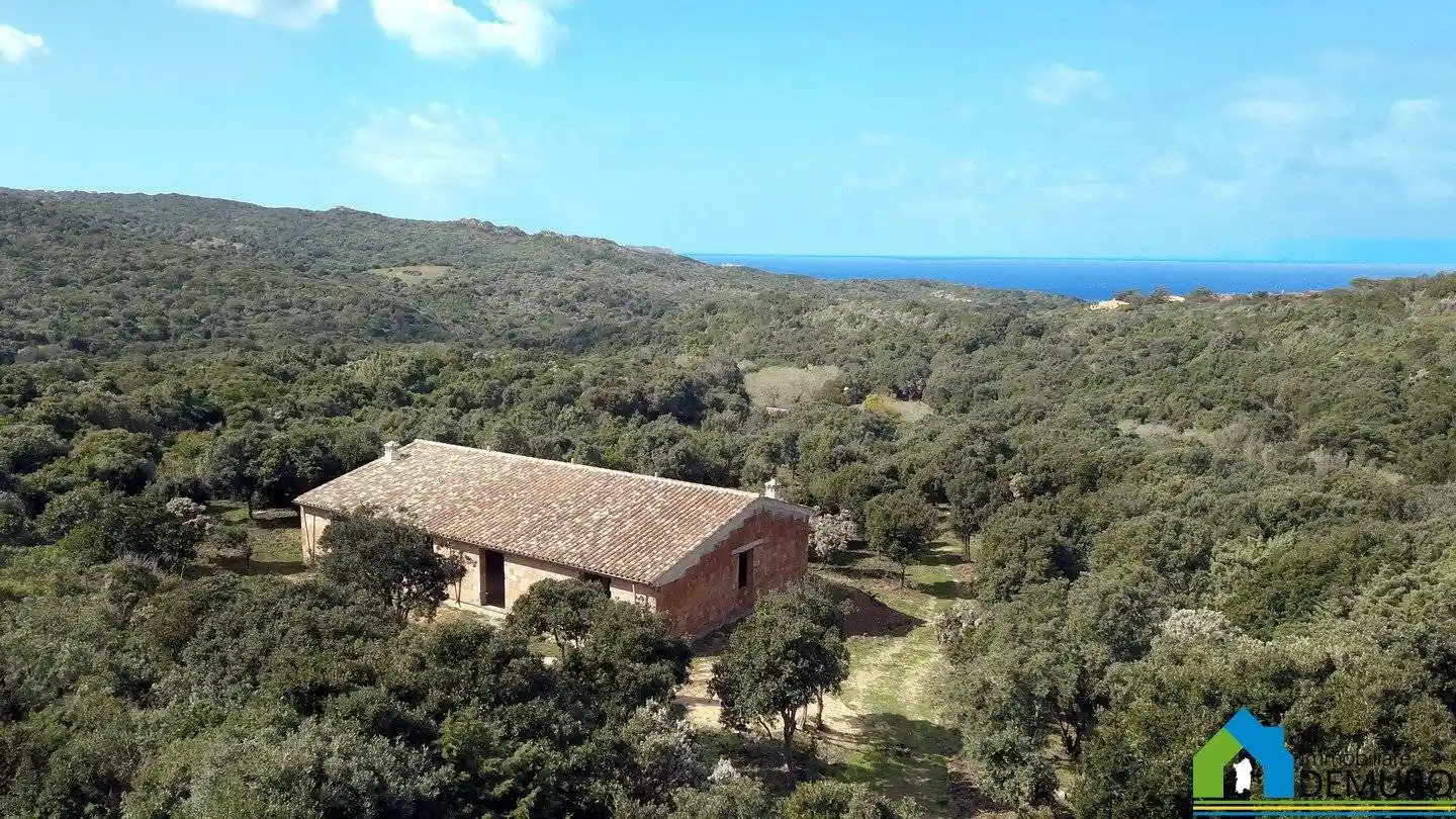 Rustico - Casale in vendita a Aglientu