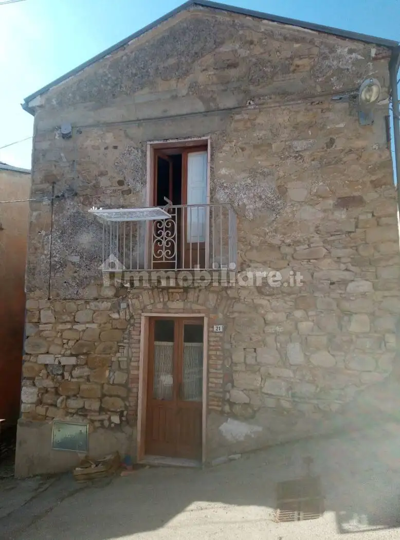 Terratetto unifamiliare via Forno Vecchio 21, Centro, Anzano di Puglia - foto 3