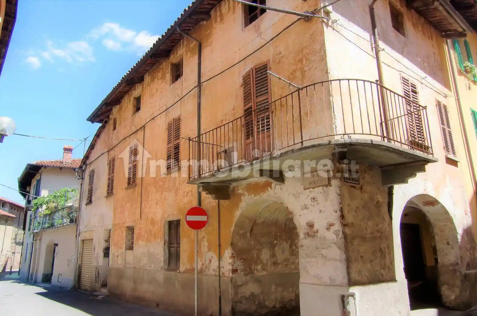 Palazzo - Edificio in vendita a Fossano