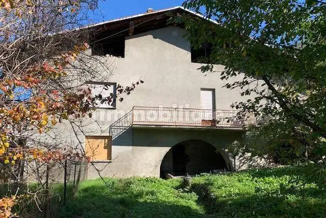 Casa indipendente in vendita a Mazzo di Valtellina