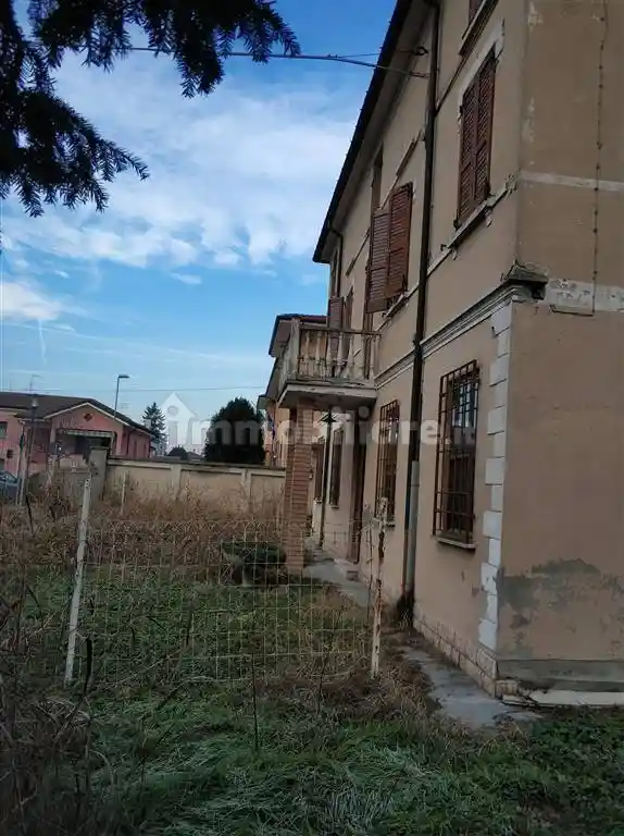Casa indipendente in vendita a Pegognaga