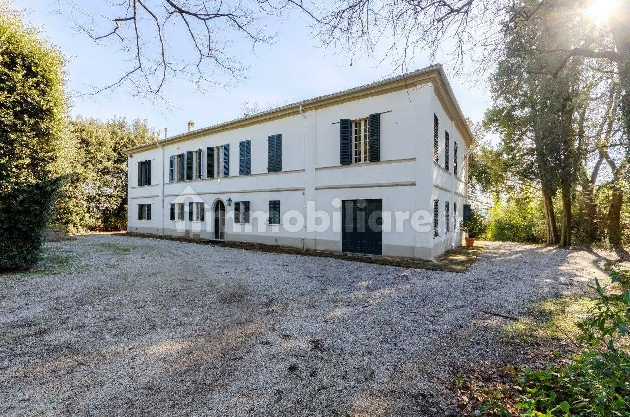 Villa in vendita a Jesi