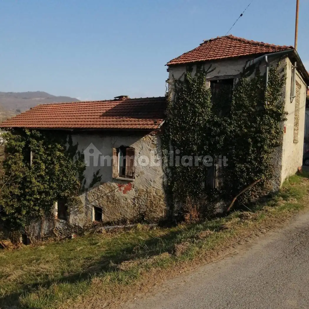 Rustico - Casale in vendita a Camerana