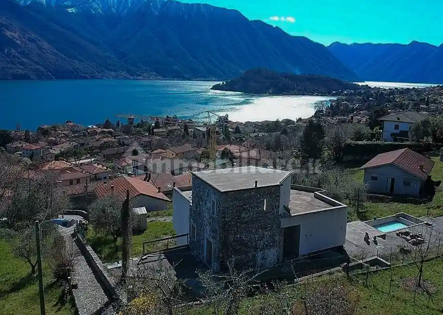 Villa in vendita a Tremezzina
