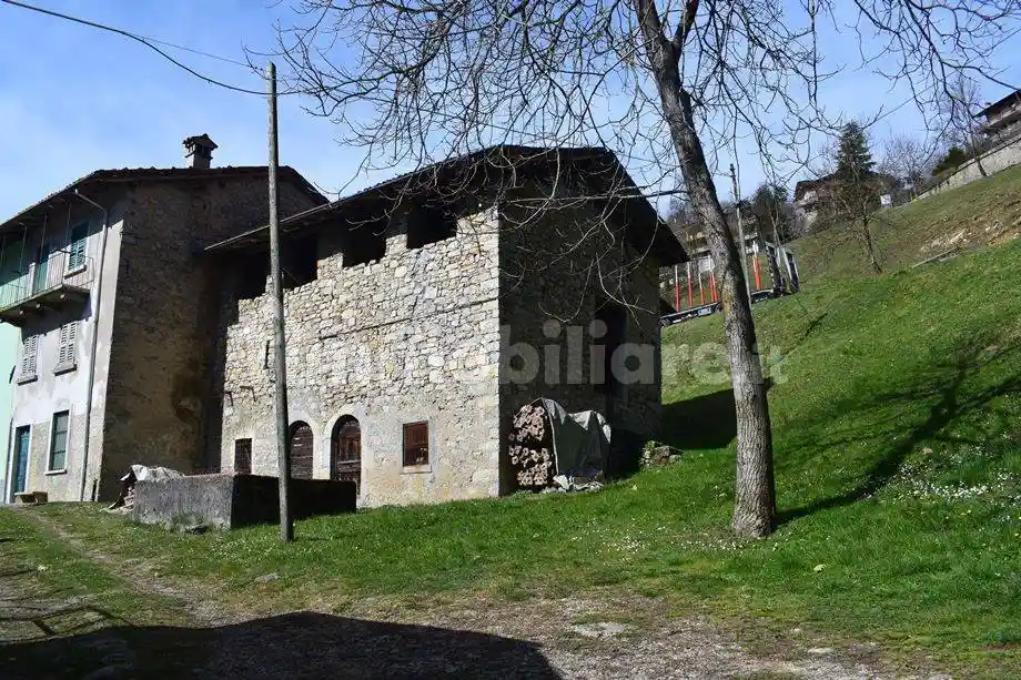 Rustico - Casale in vendita a Costa Serina