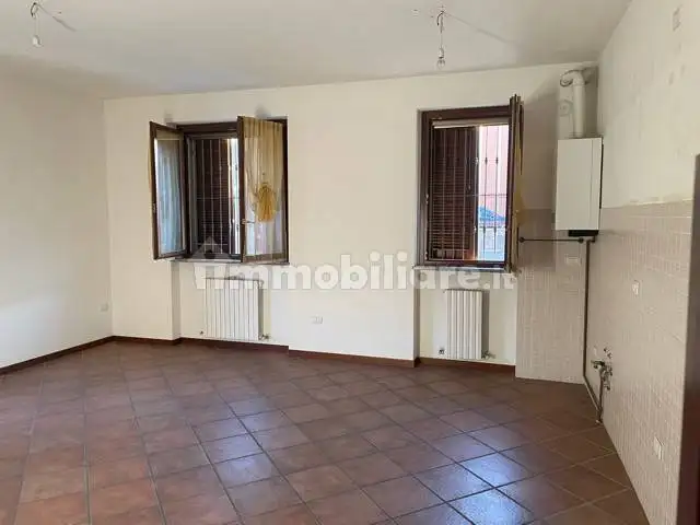 Bilocale ottimo stato, piano terra, Centro, Brembio - foto 2