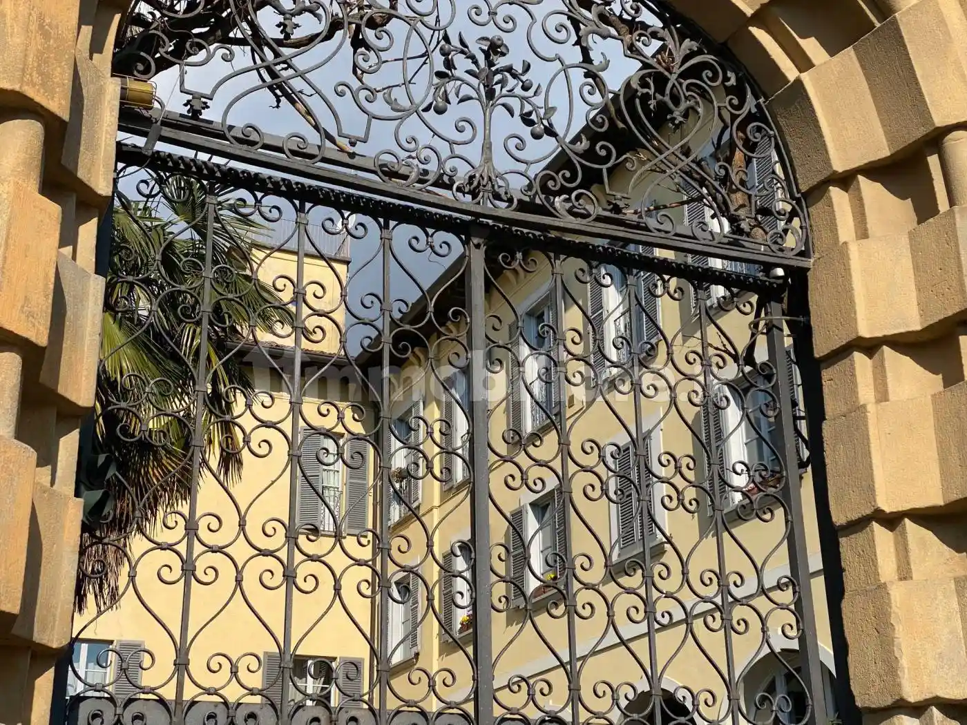 Appartamento in affitto a Merate