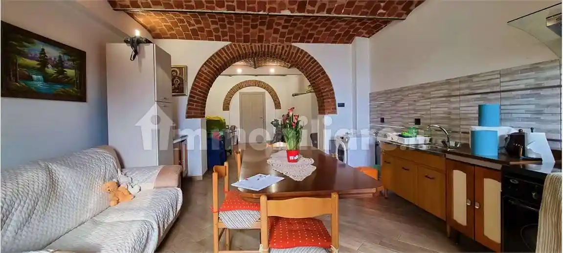 Casa indipendente in vendita a Canale