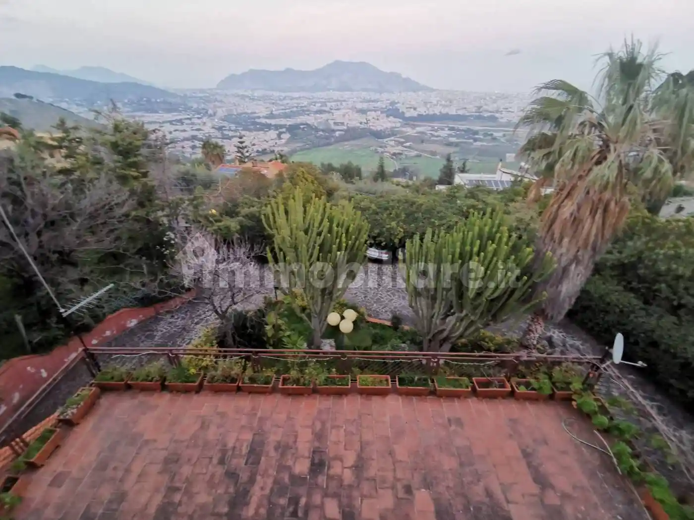 Villa in vendita a Palermo