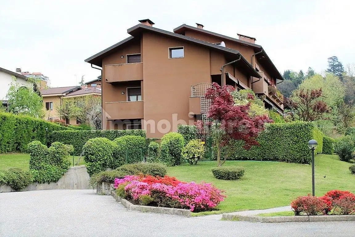 Attico - Mansarda in affitto a Varese