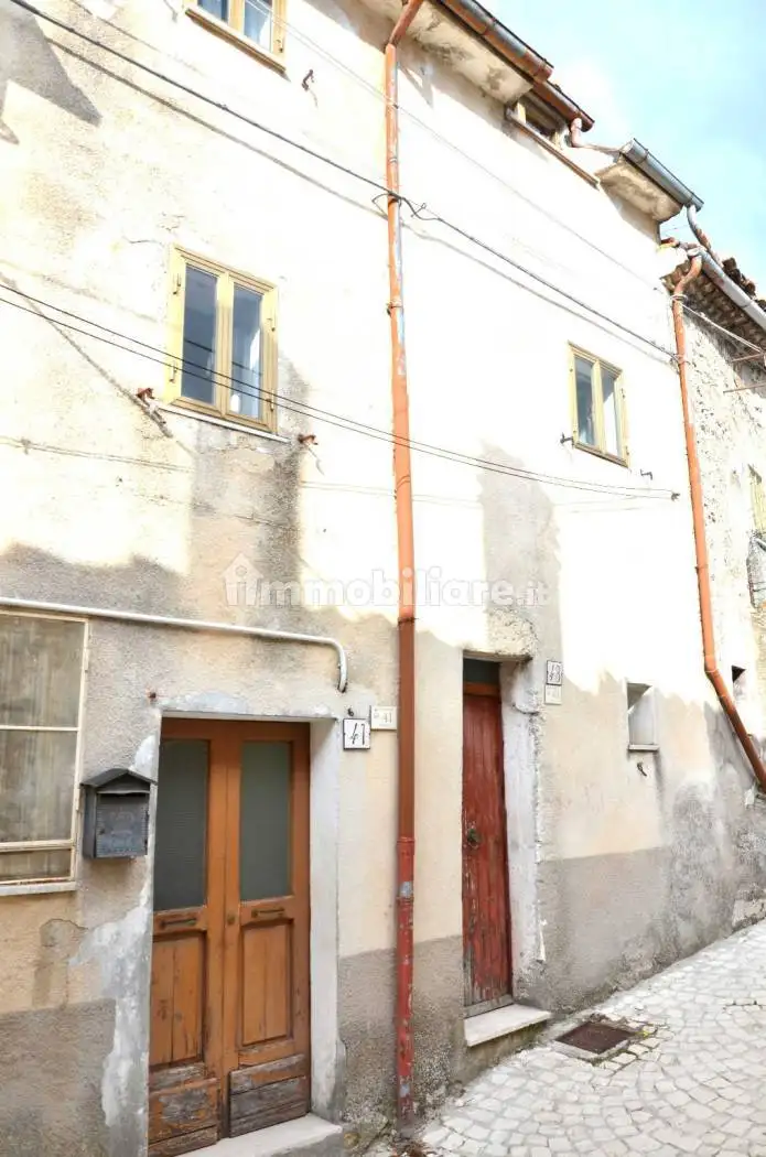 Casa indipendente in vendita a Ovindoli