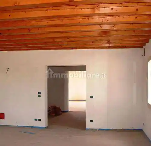 Rustico - Casale in vendita a Susegana