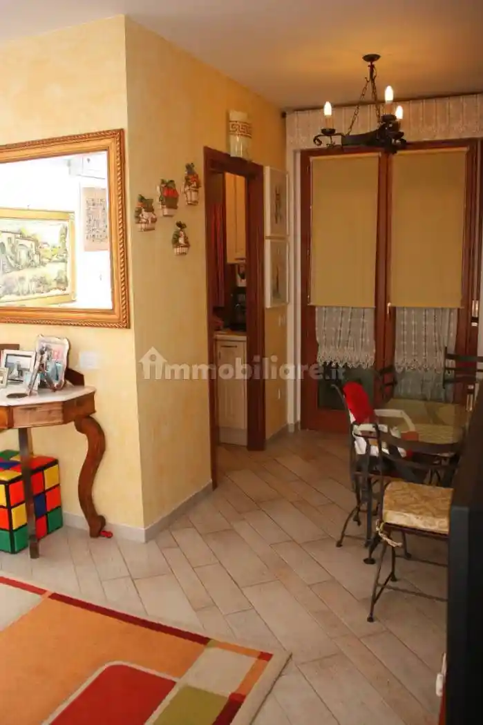 Trilocale via Emilio Casella 55/B, Centro, Cepagatti - foto 2