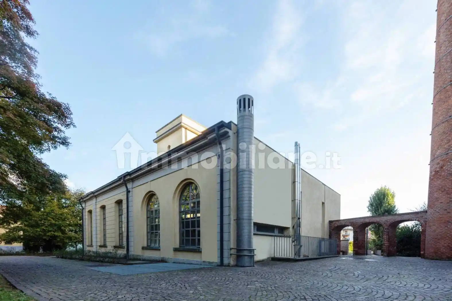 Palazzo - Edificio in vendita a Bergamo