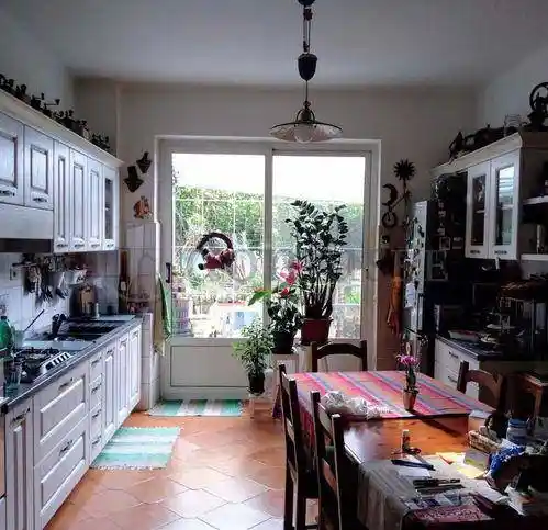 Appartamento in vendita a Imperia