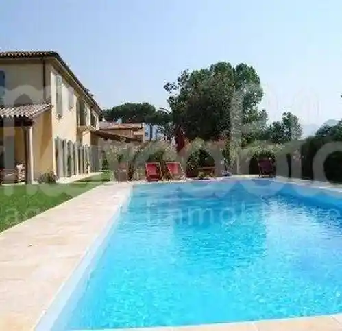 Villa in vendita a Forte dei Marmi