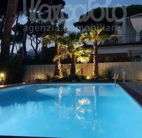 Villa in affitto a Forte dei Marmi