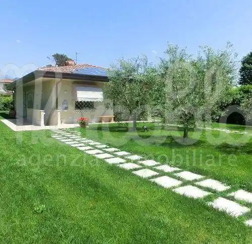 Villa in affitto a Forte dei Marmi
