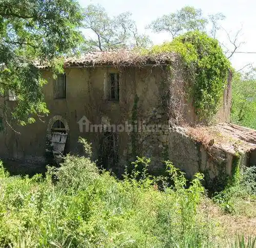 Rustico - Casale in vendita a Sorano