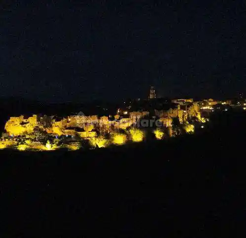 Appartamento in vendita a Pitigliano