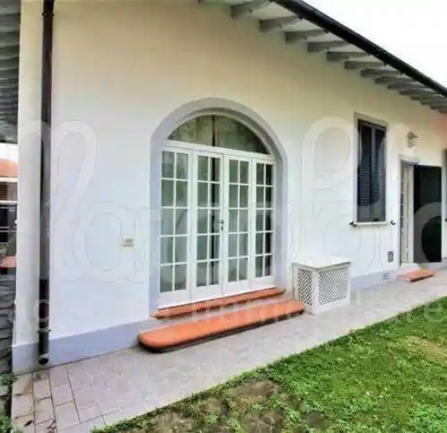 Villa in vendita a Forte dei Marmi